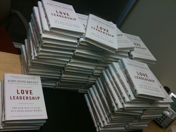 Bryant speaks at HSBC on Love Leadership in Chicago today 